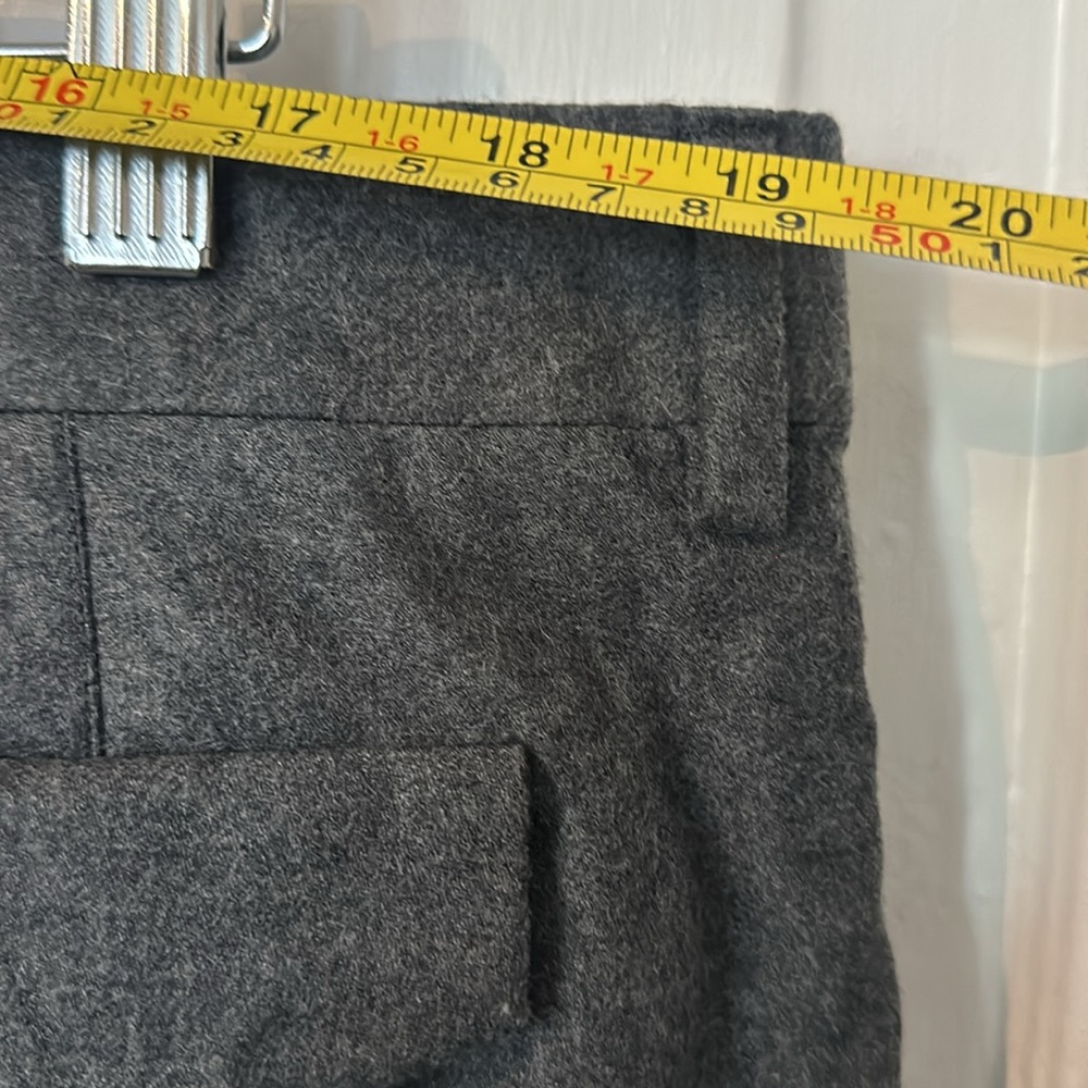 I—Pants - Picture 10 of 12
